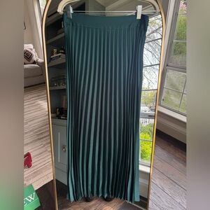 Sézane Dune skirt in bottle green